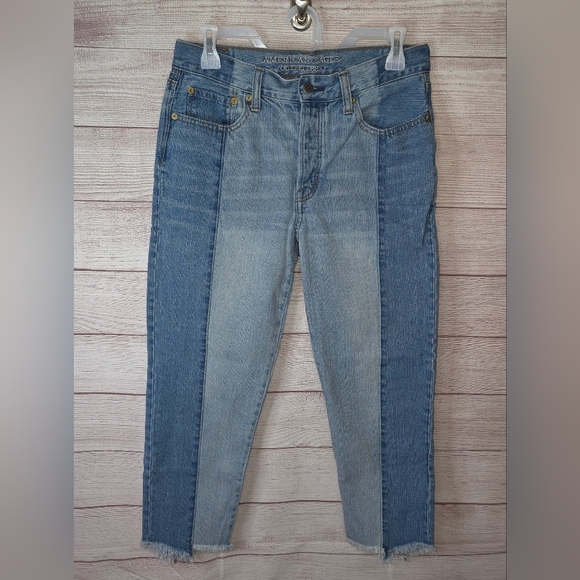 American Eagle Outfitters Denim - American Eagle Two-Tone Blue Vintage Hi-Rise Jeans Size 8 Regular